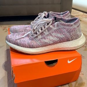 Adidas Pureboost Women’s Knit Sneaker Size 7 1-2